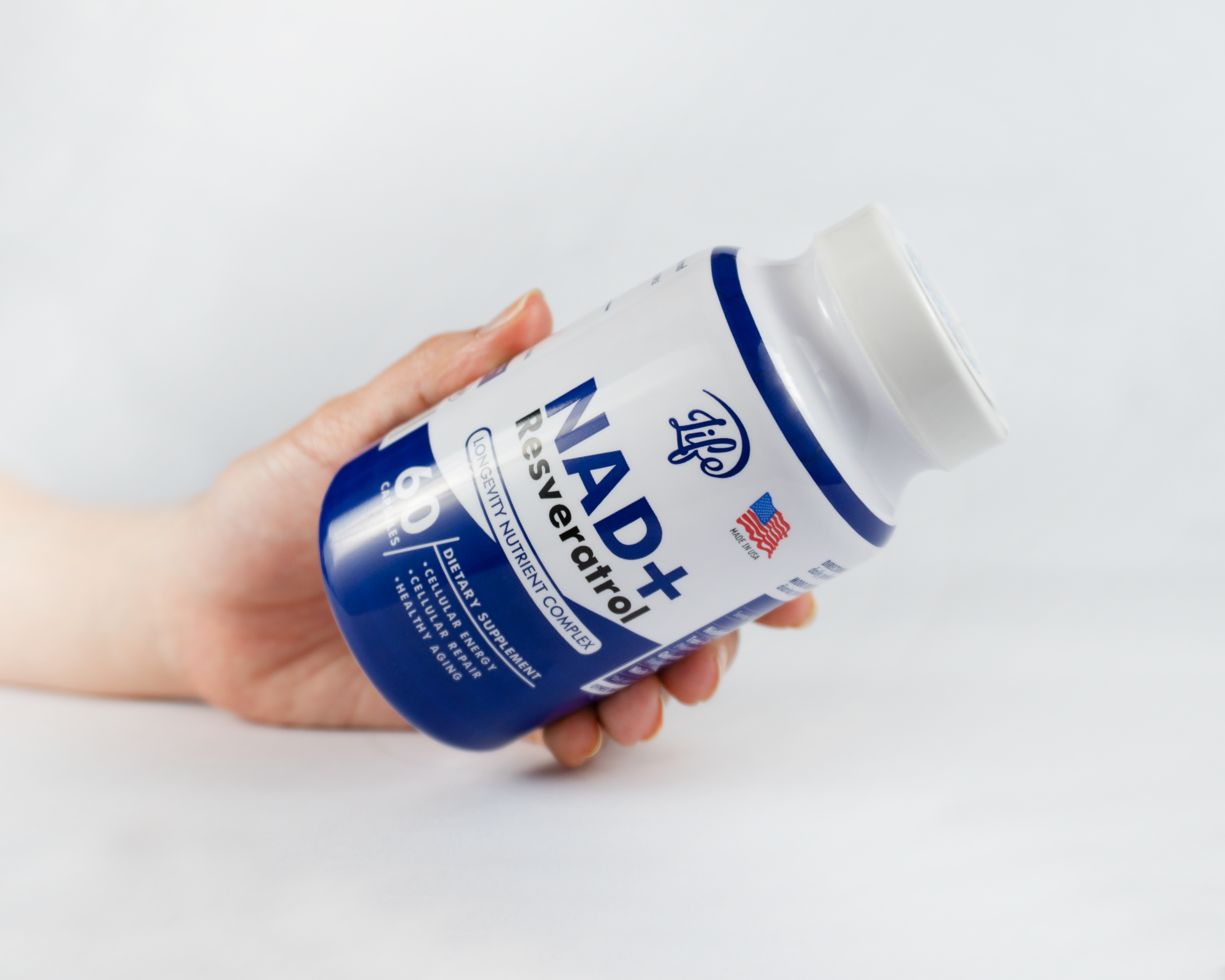 NAD + RESVERATROL